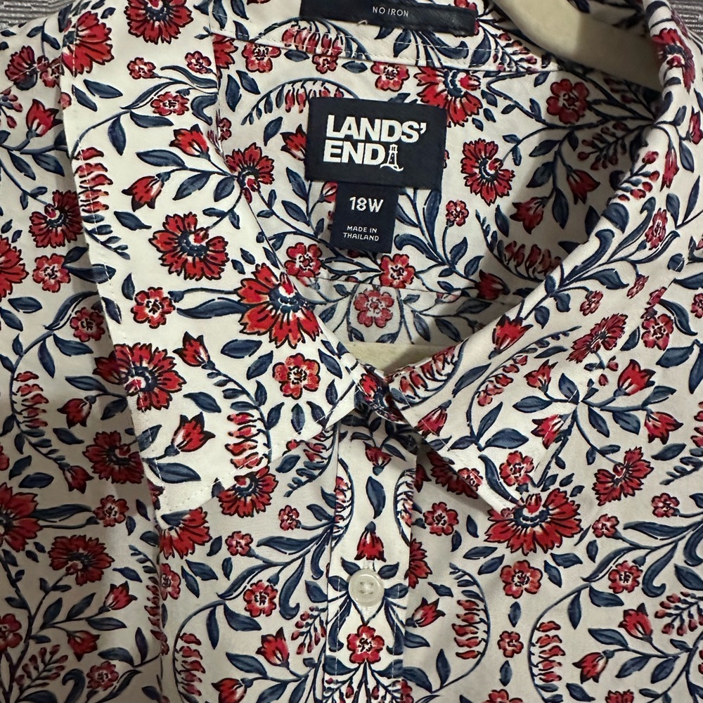 Lands' End Women’s Floral Shirt - Red and Blue
